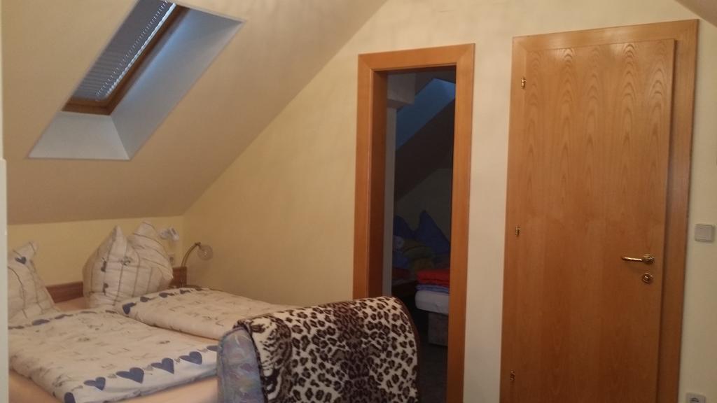 Gaestehaus Karoline Oberaichwald  Exteriör bild