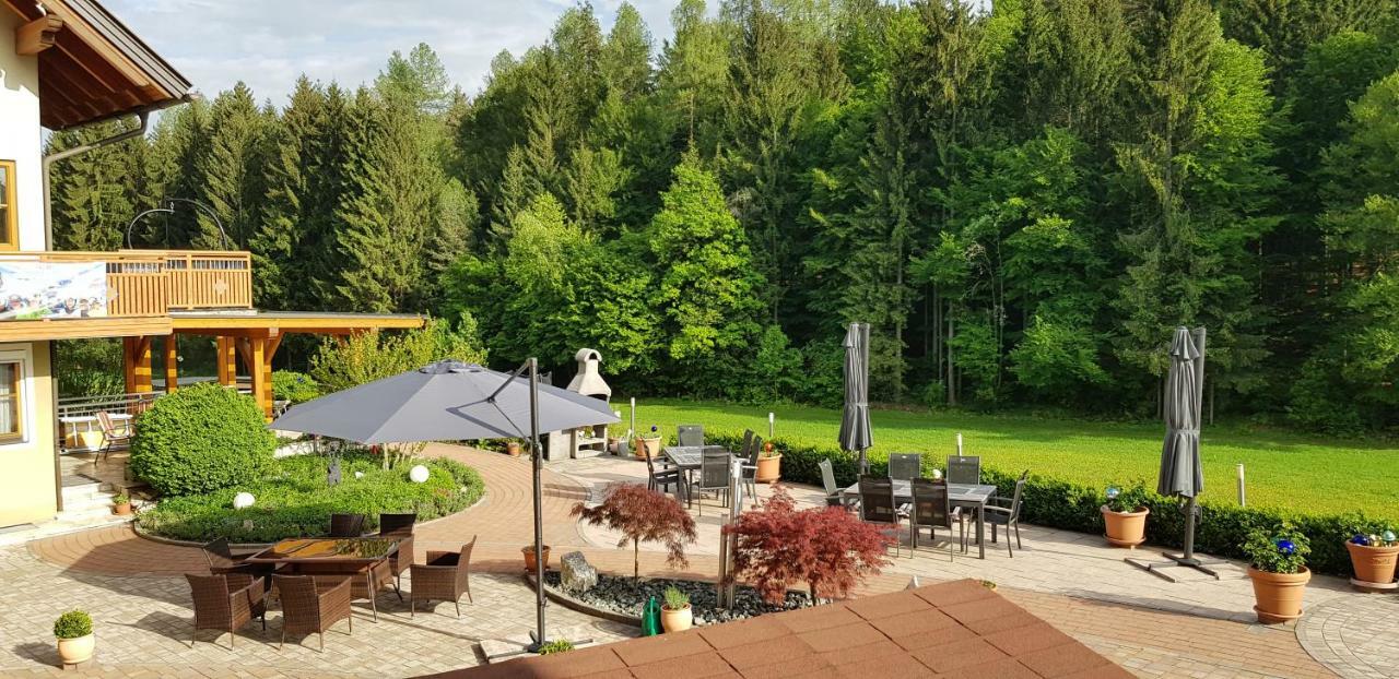 Gaestehaus Karoline Oberaichwald  Exteriör bild