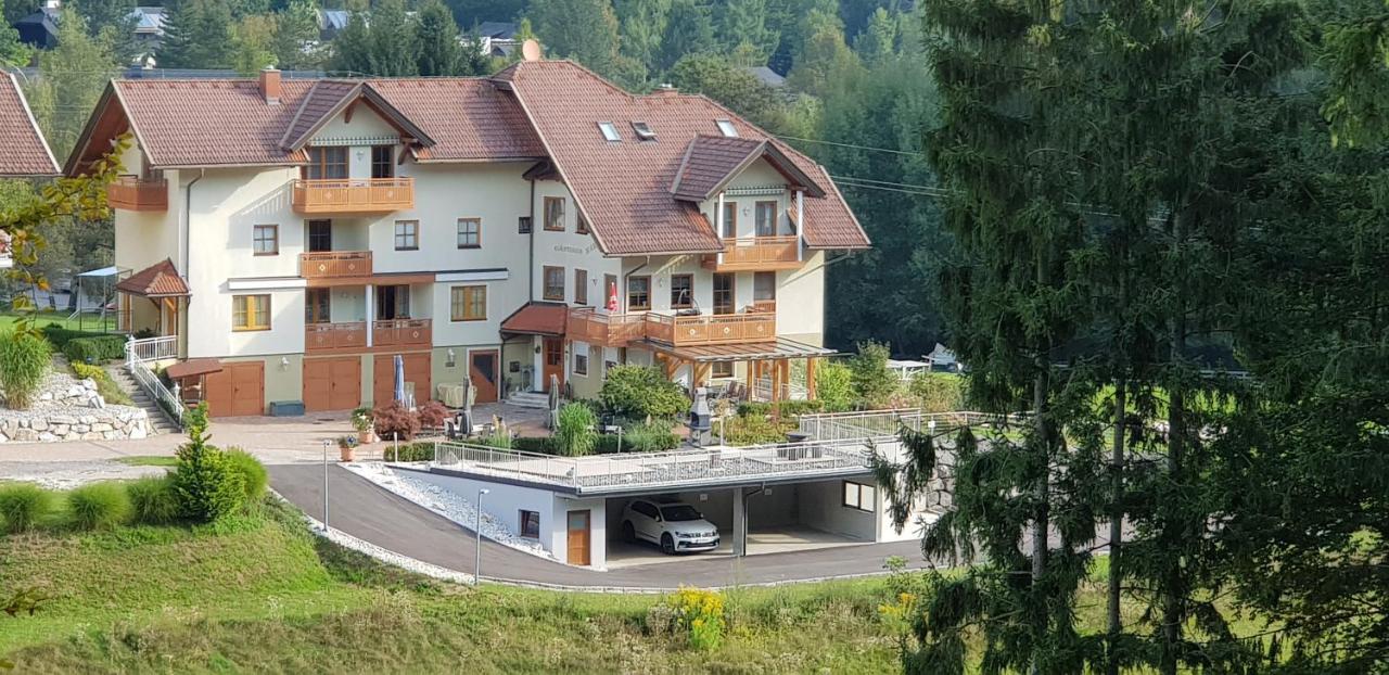 Gaestehaus Karoline Oberaichwald  Exteriör bild